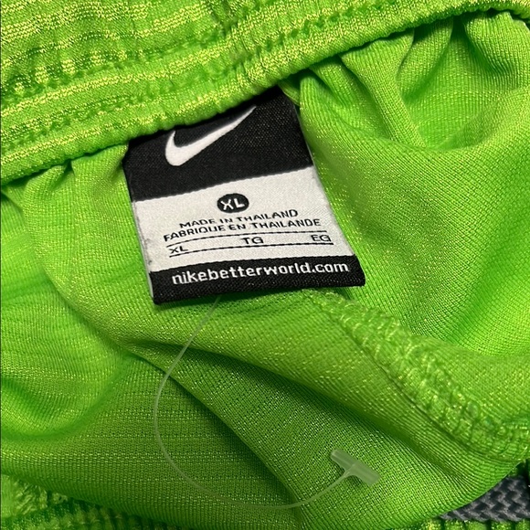 Nike Green and Gray Basketball Shorts with Moisture-Wicking Fabric - Picture 2 of 3